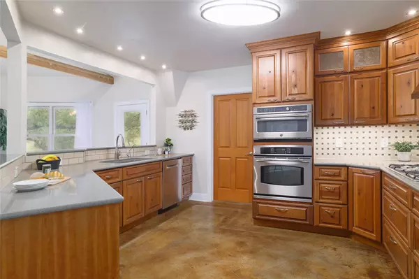 Austin, TX 78737,16 Tall Oaks TRL