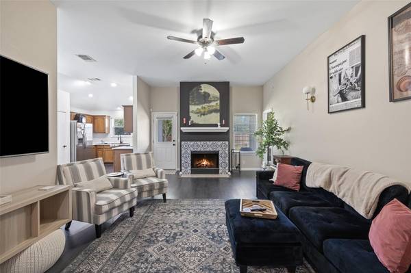 6001 Andross CT, Hutto, TX 78634