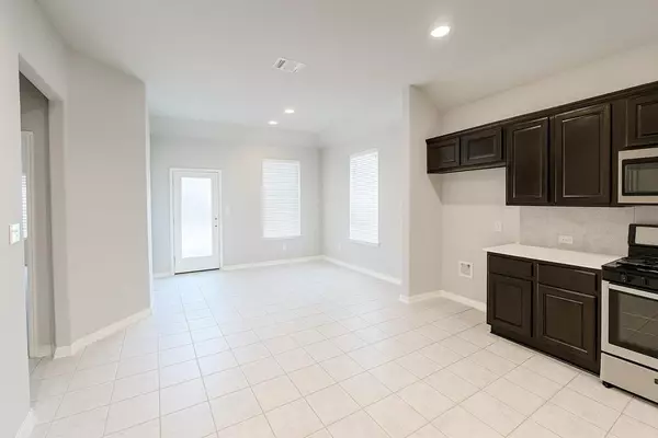 Round Rock, TX 78665,913 Centerra Hills CIR