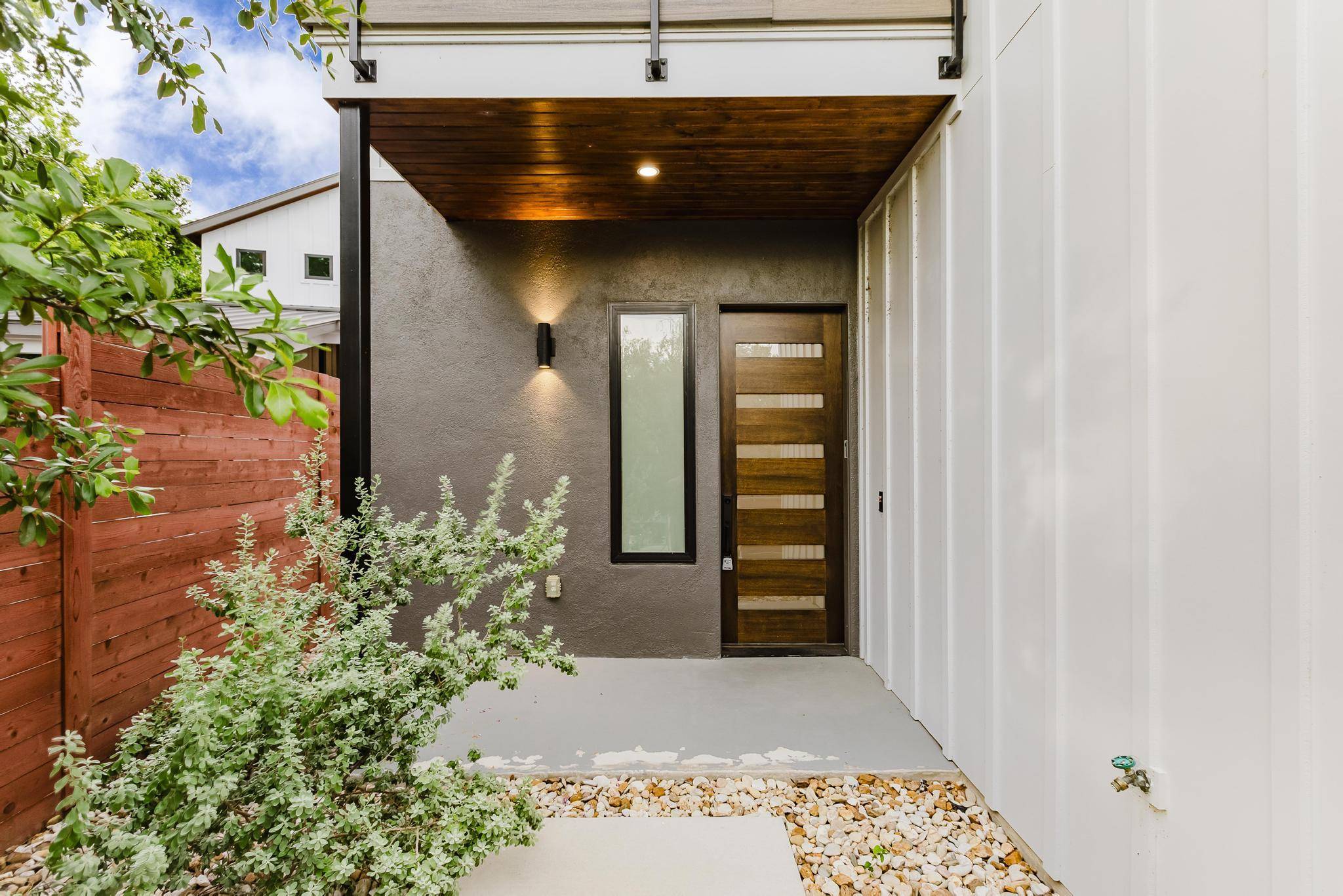 Austin, TX 78702,921 Walter ST #1