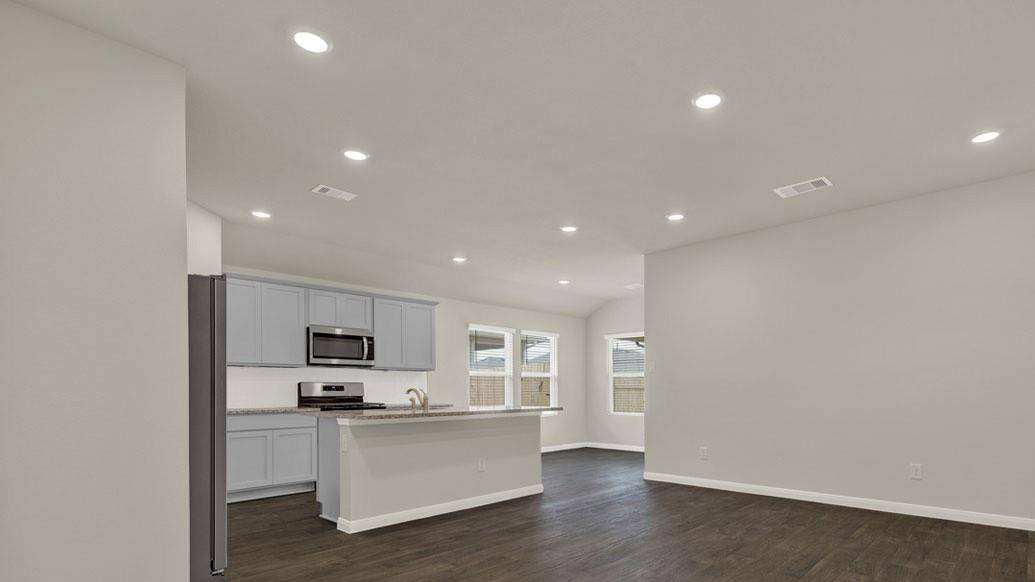 Lockhart, TX 78644,325 DARWIN PL