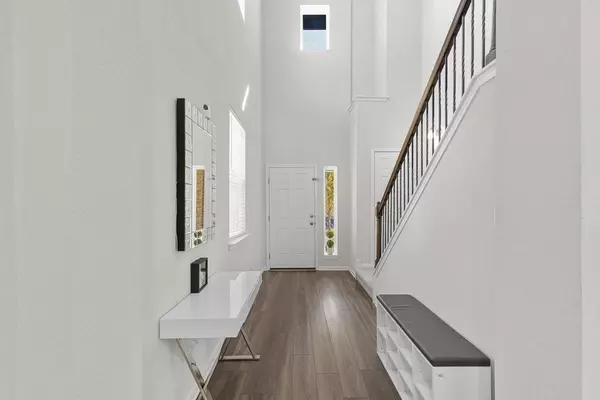 Round Rock, TX 78665,3201 College Park DR #21