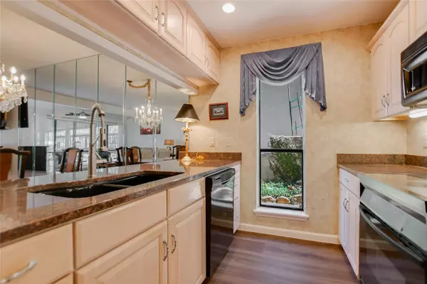 Horseshoe Bay, TX 78657,613 Hi CIR N #A