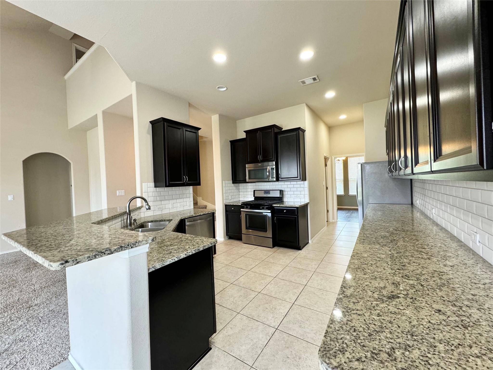 316 Peggy DR, Liberty Hill, TX 78642