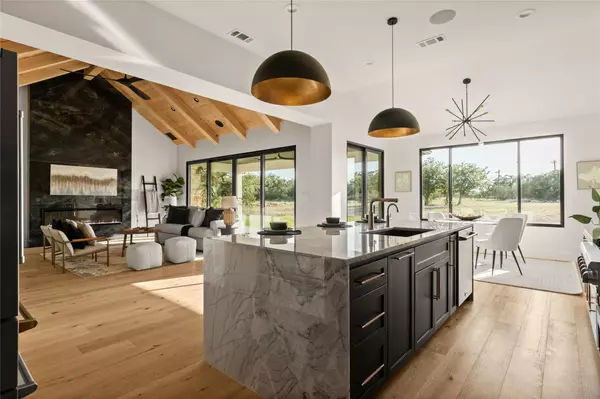 Dripping Springs, TX 78620,208 Stonegate LN