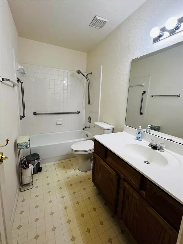 Pflugerville, TX 78660,1308 CANNA LILY LN