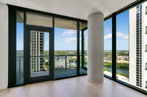 Austin, TX 78701,610 Davis ST #2505