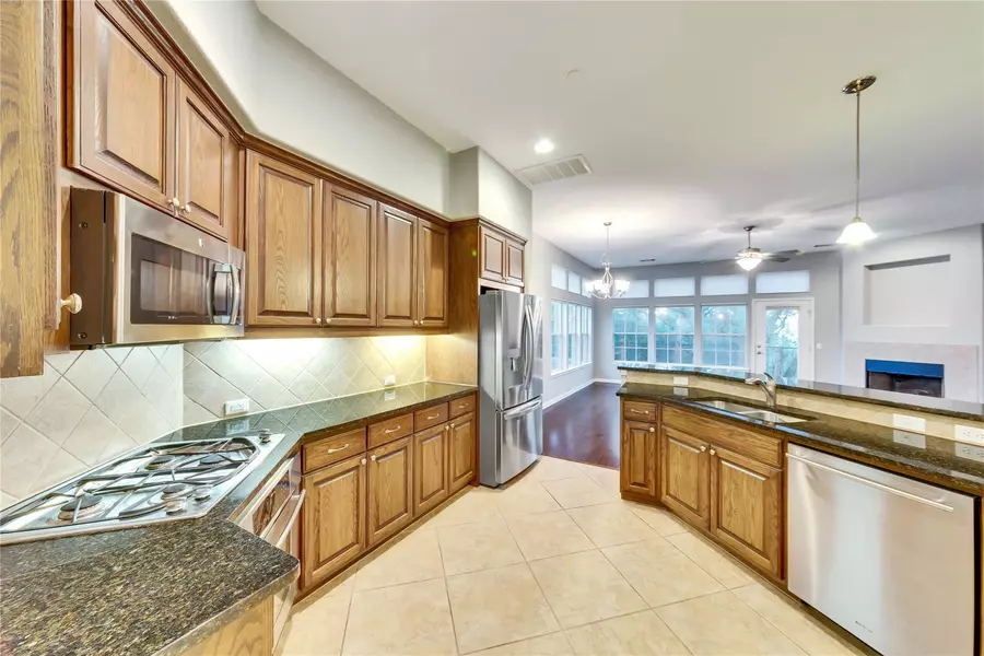 10300 Morado CV #601, Austin, TX 78759