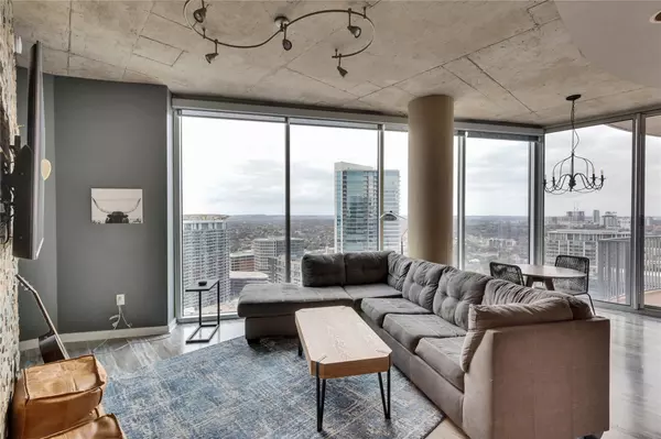 Austin, TX 78701,360 Nueces ST #2910