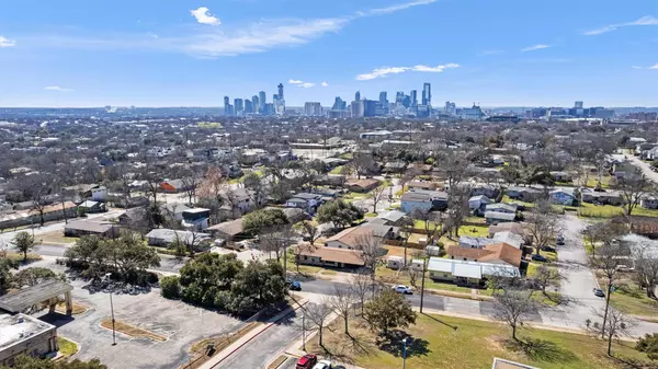 Austin, TX 78722,2000 Cedar Ave