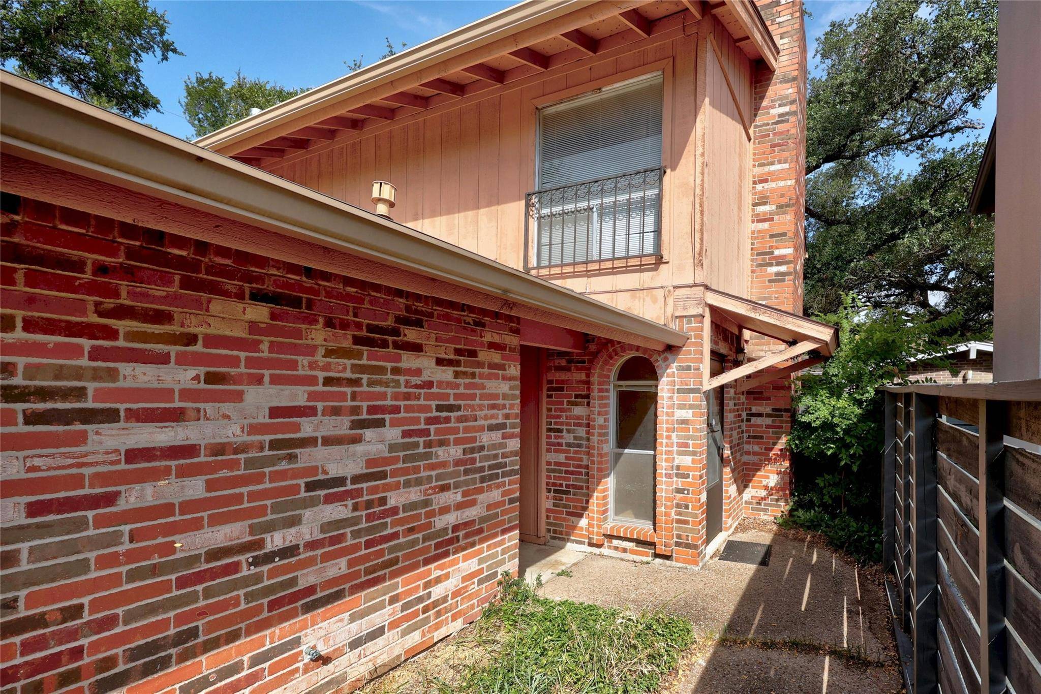 Austin, TX 78759,8102 Ceberry DR #B