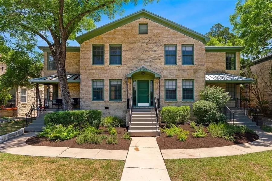 2102 Enfield RD #A, Austin, TX 78703