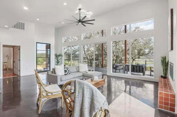 Marble Falls, TX 78654,1680 Hickory Creek RD