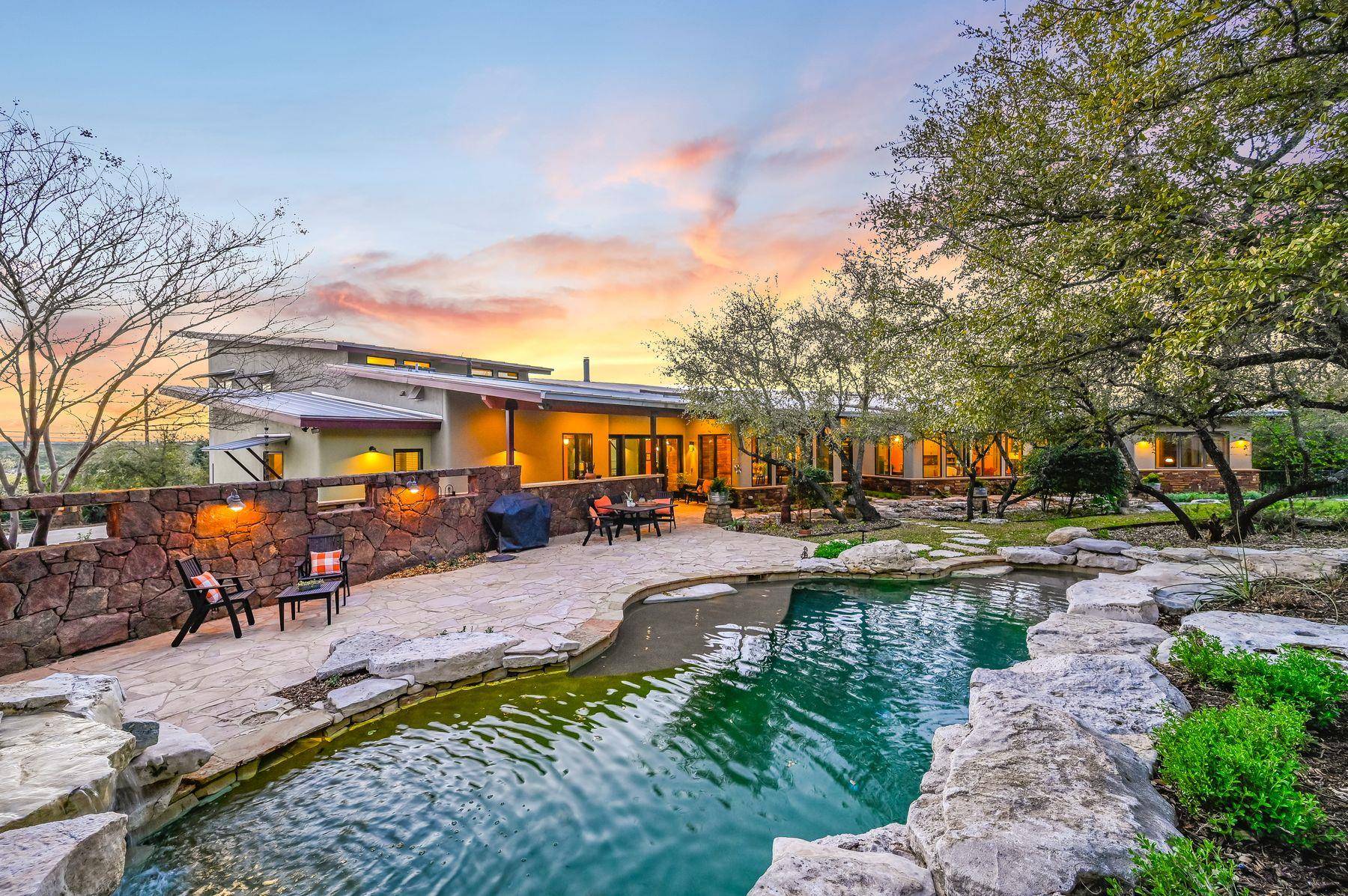 Austin, TX 78737,8700 Crest View RD
