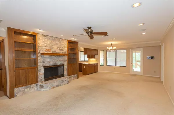 Round Rock, TX 78681,1904 Creekview DR
