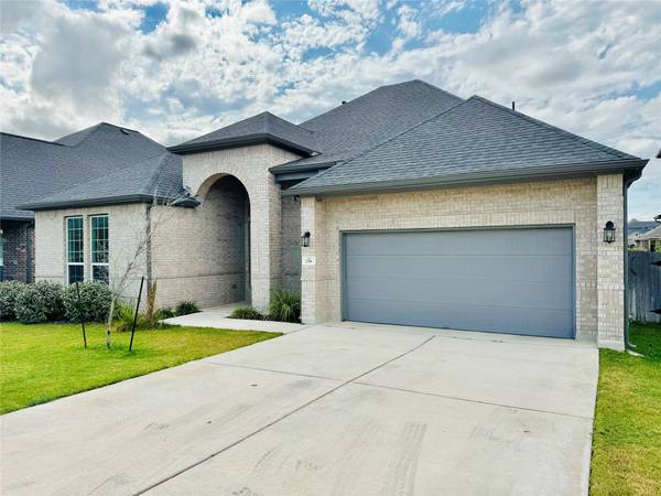 298 Wild Pecan LOOP, Buda, TX 78610