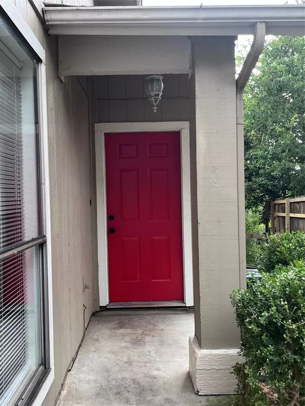 Austin, TX 78731,6490 HART LN