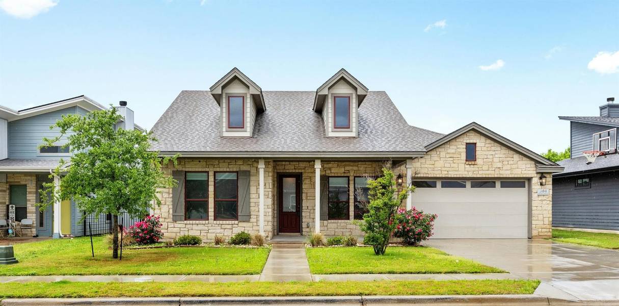 304 Charli CIR, Liberty Hill, TX 78642