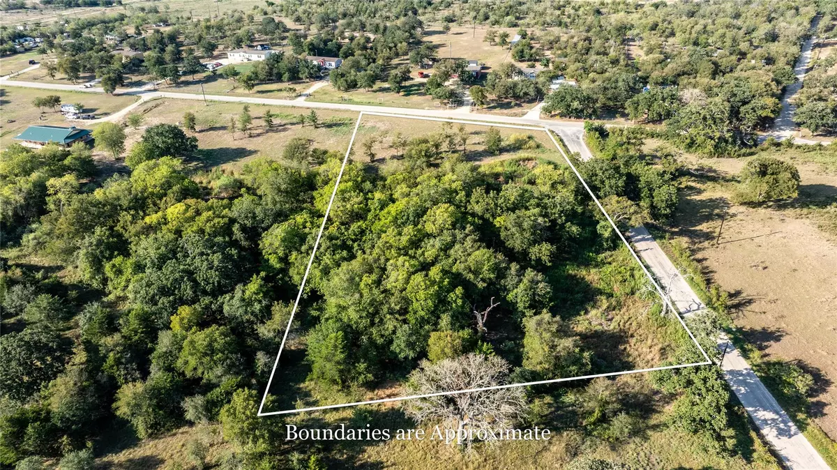 Dale, TX 78616,1329 Old Colony Line RD