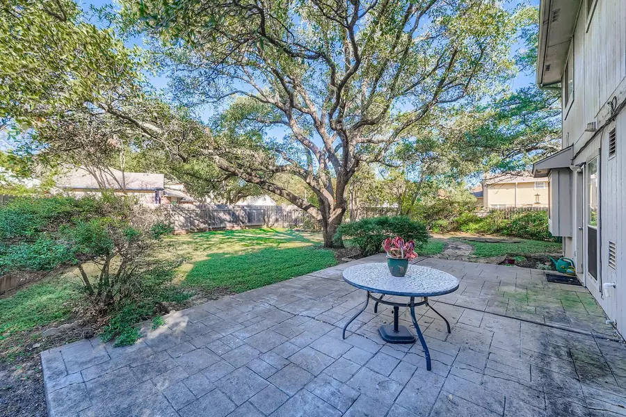 2812 Little Elm TRL, Cedar Park, TX 78613