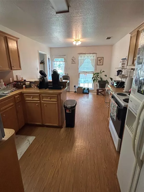 Bastrop, TX 78602,203 Maynard ST