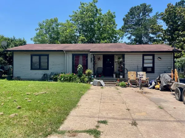 Rockdale, TX 76567,705 Dyer ST