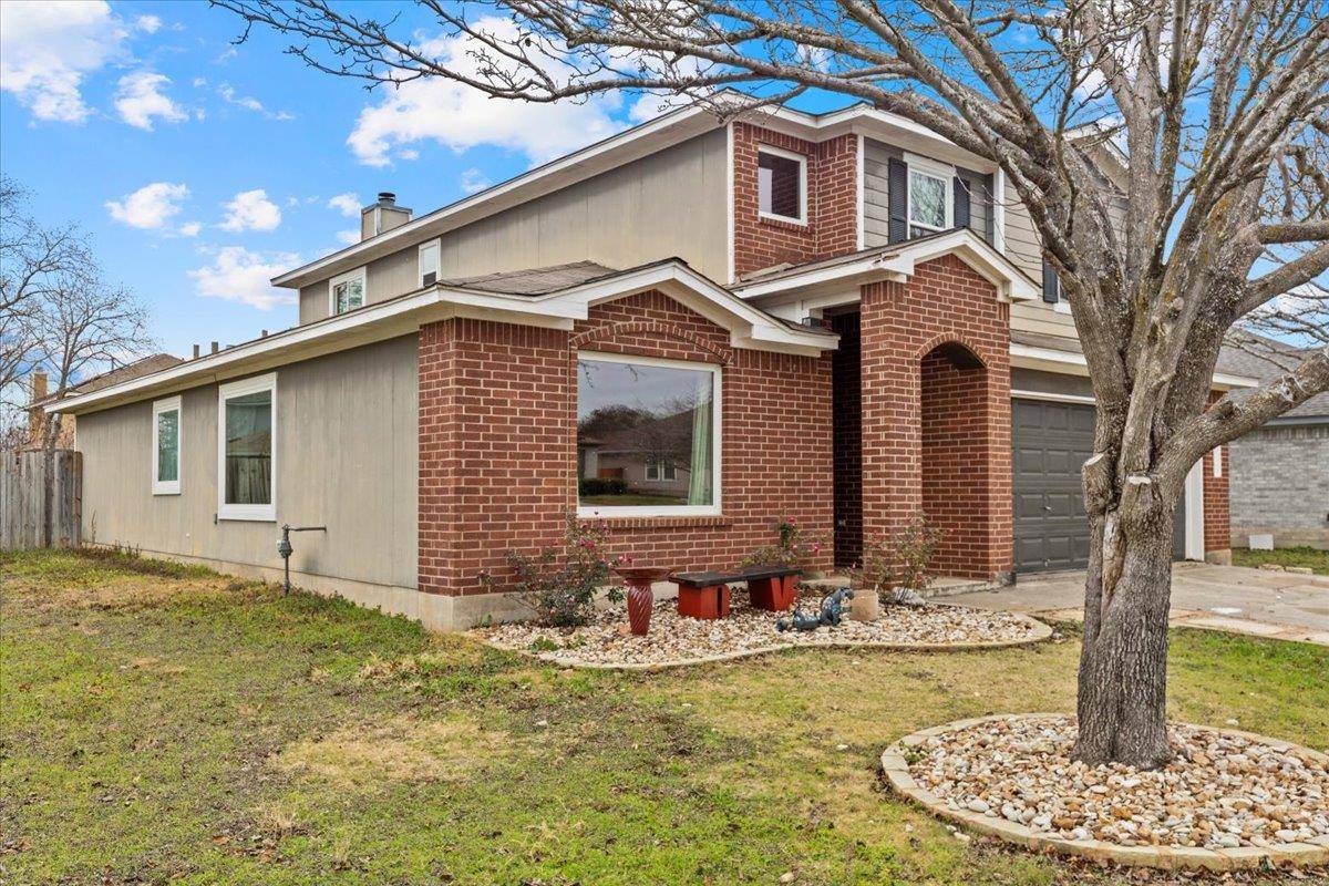 Bastrop, TX 78602,222 Katy B LN