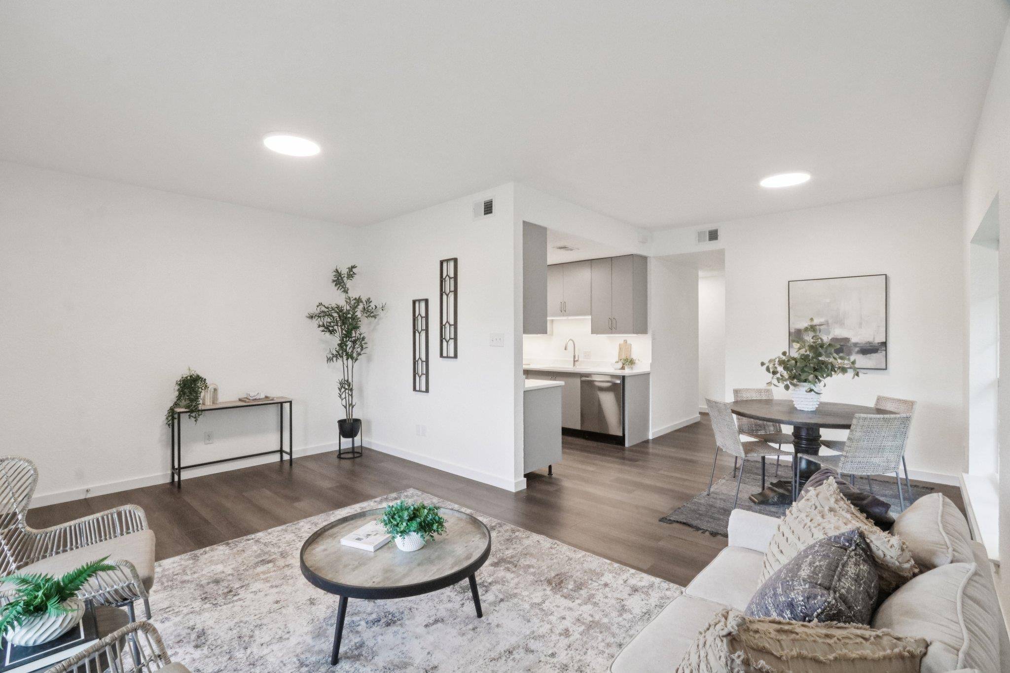 Leander, TX 78641,707 Mason ST