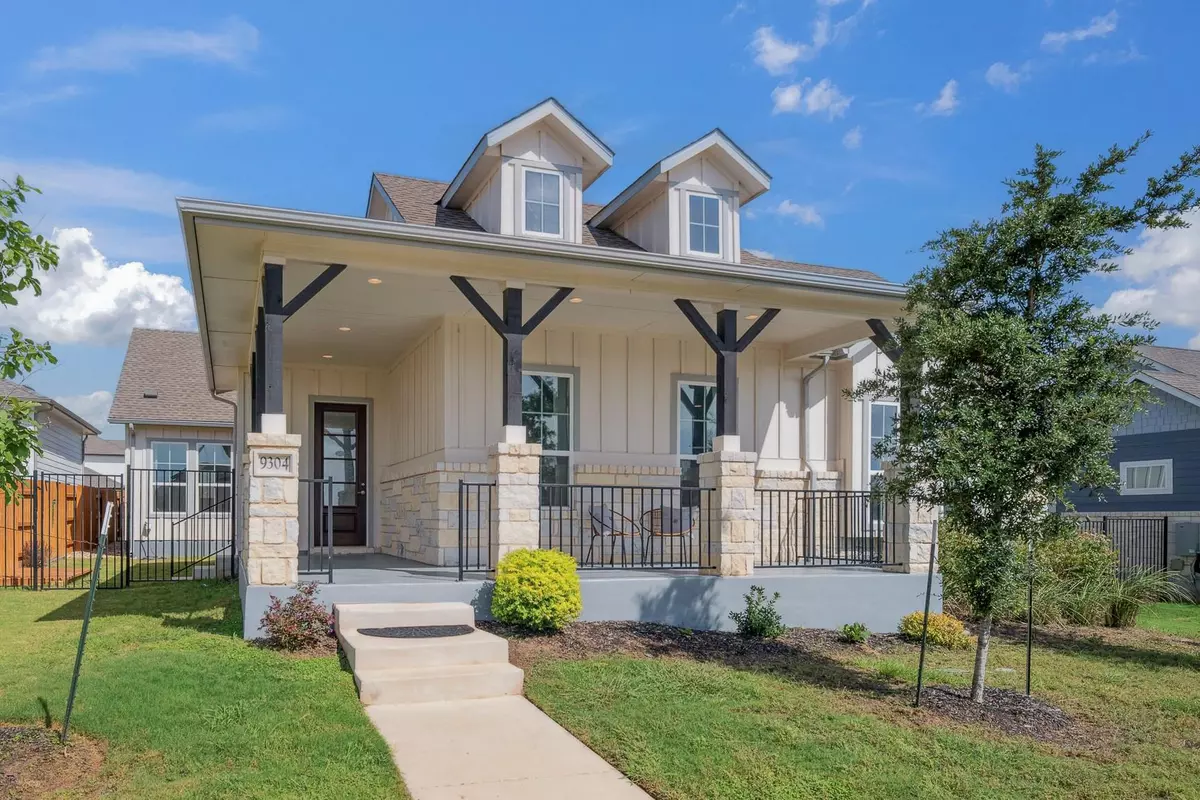 Austin, TX 78744,9304 Apogee BLVD