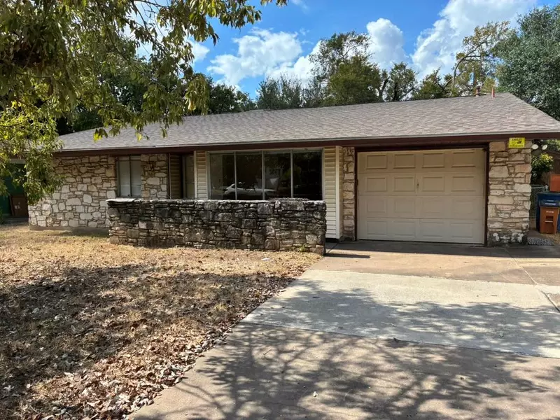 623 Amesbury LN, Austin, TX 78752