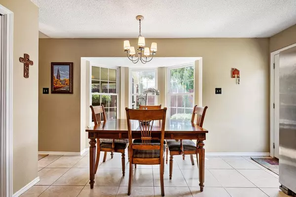 Round Rock, TX 78681,2104 Dry Creek DR