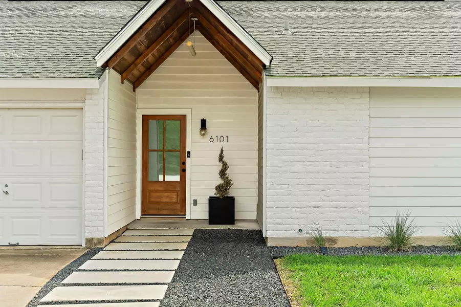 6101 Bridlington CIR, Austin, TX 78745