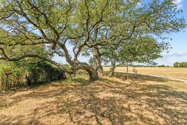 Lockhart, TX 78644,1408 State Park RD