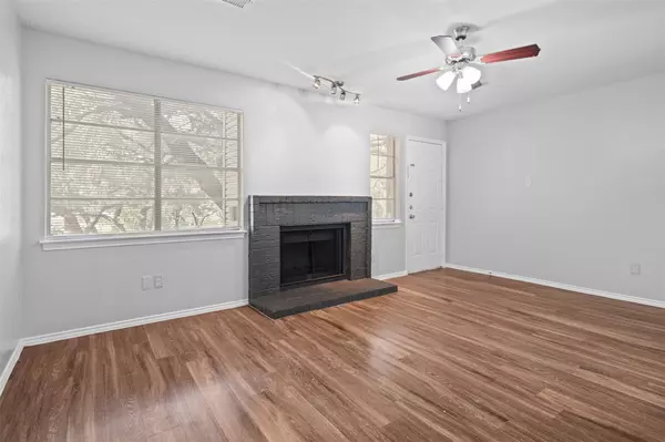Austin, TX 78741,1807 River Crossing CIR #B
