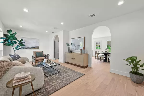 Austin, TX 78723,5307 Gladstone DR