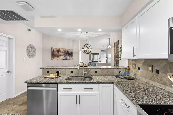 Lago Vista, TX 78645,3404 American DR #3315