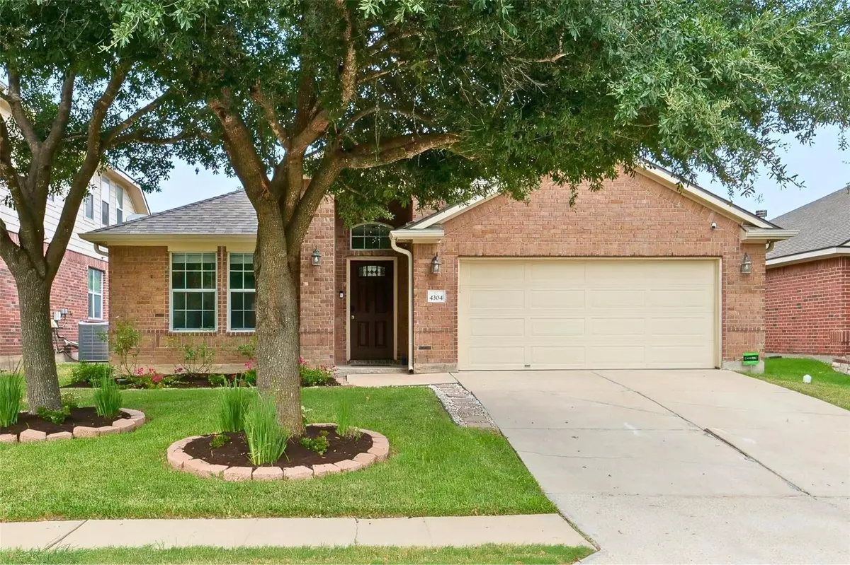 Pflugerville, TX 78660,4304 Rolling Water DR
