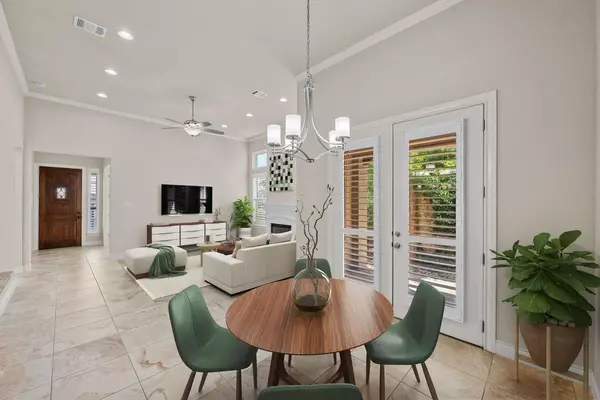 Lakeway, TX 78734,107 Lucia CIR #1