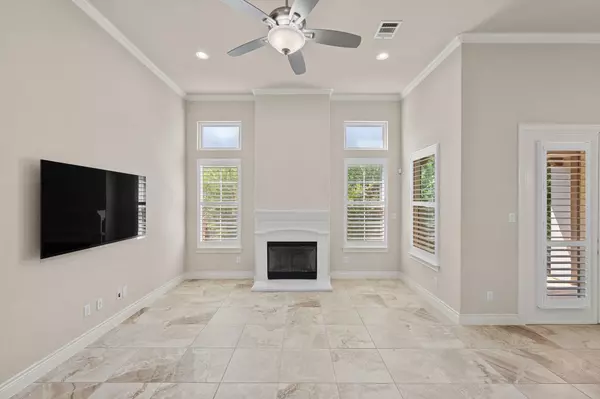 Lakeway, TX 78734,107 Lucia CIR #1