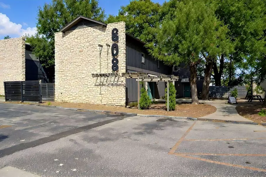 608 Franklin BLVD, Austin, TX 78751
