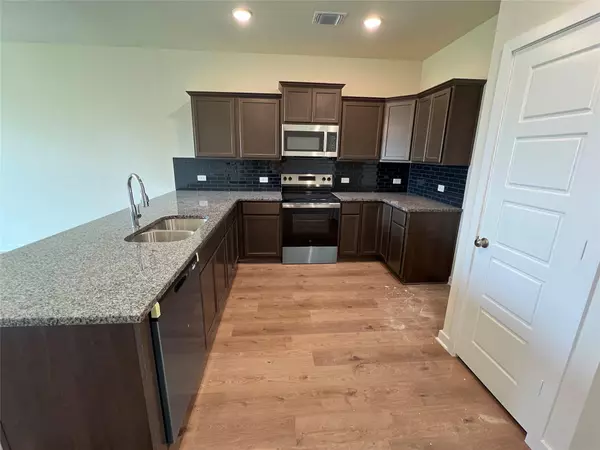 Jarrell, TX 76537,109 Watch Hill