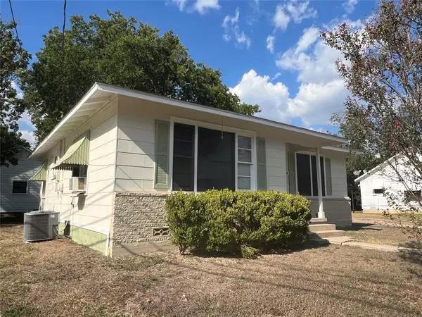 Taylor, TX 76574,606 W 11th ST