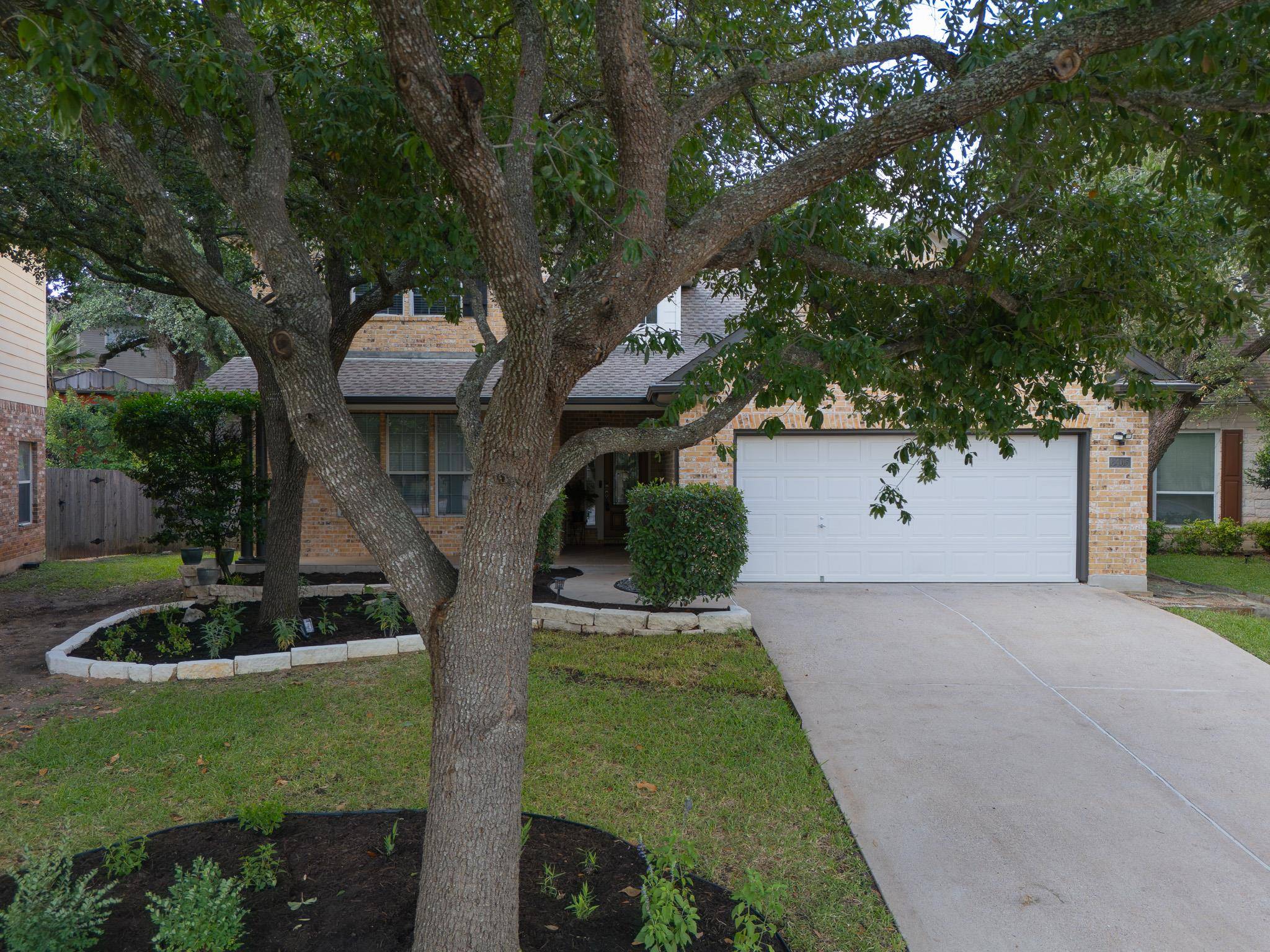 6405 Gouldville CT, Austin, TX 78739