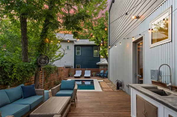Austin, TX 78704,303 W Annie ST