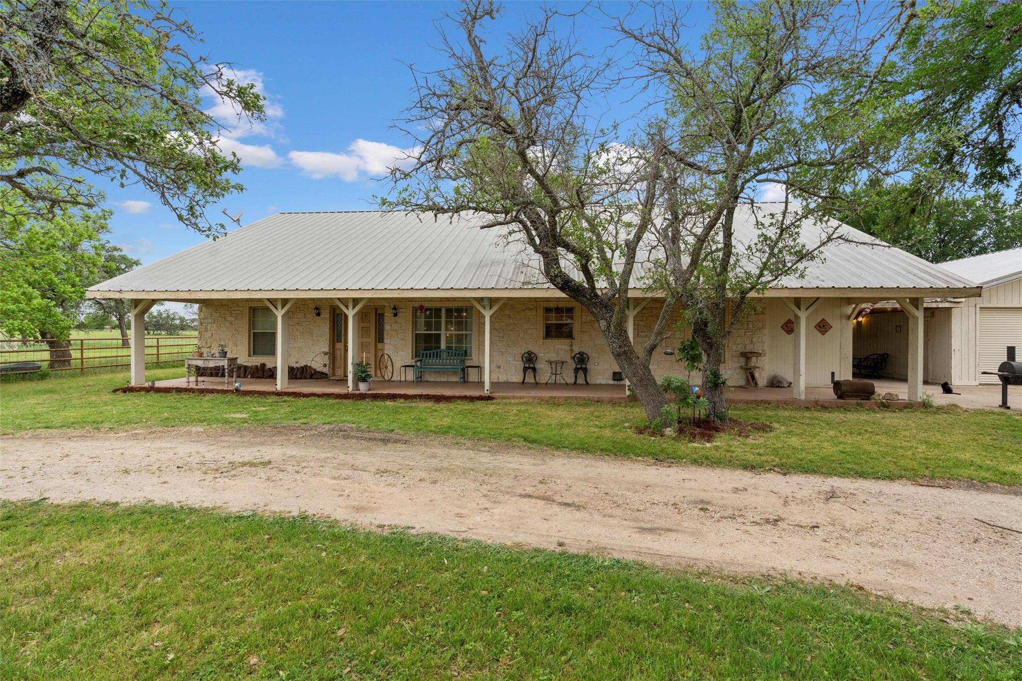 Florence, TX 76527,1000 County Road 215