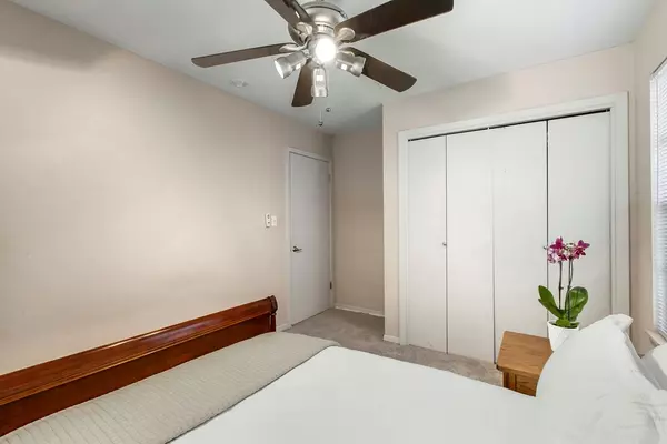 Austin, TX 78745,5800 Glenhollow PATH