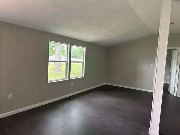 Brenham, TX 77833,11330 LAKEVIEW RD