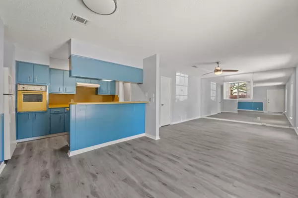 Austin, TX 78757,2712 Thrushwood DR