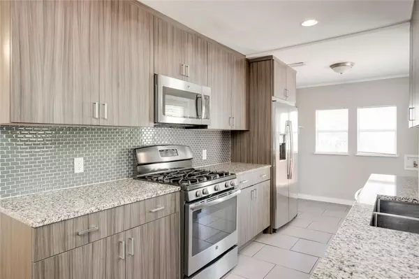 Austin, TX 78756,5602 Roosevelt Ave