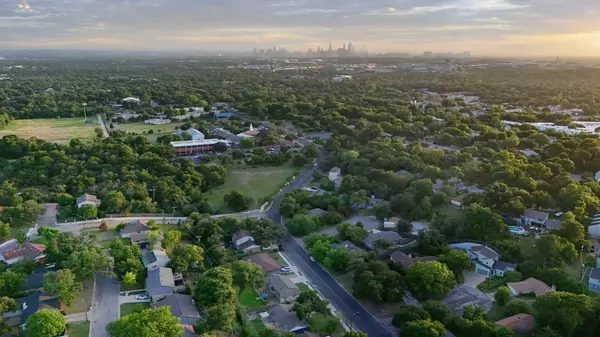 Austin, TX 78723,6113 Reicher DR